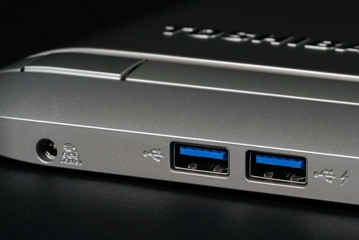 Zkuste jiný port USB