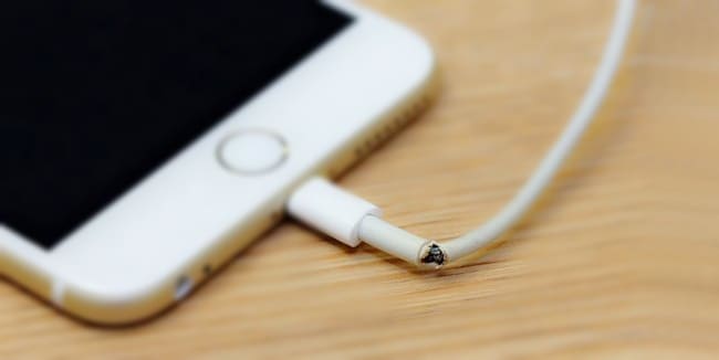 cavo di illuminazione per iphone
