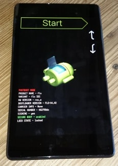 застрял на восстановлении системы Android