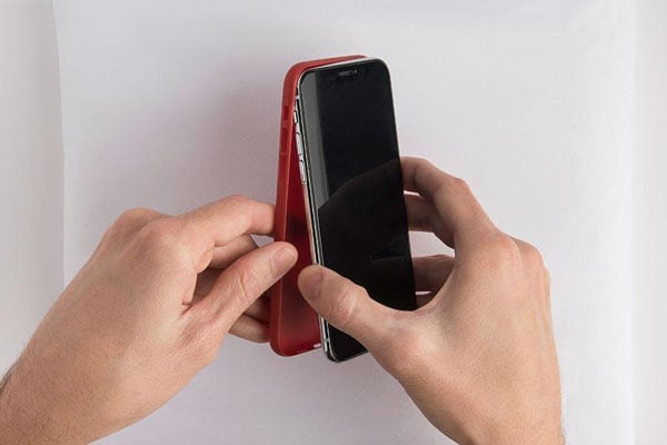 fjernelse af iphone cover